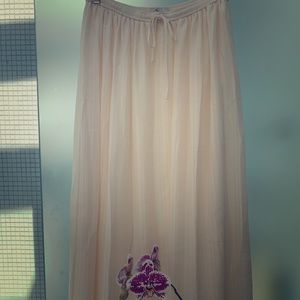 NWT Madewell long, flowy, cream skirt (M)